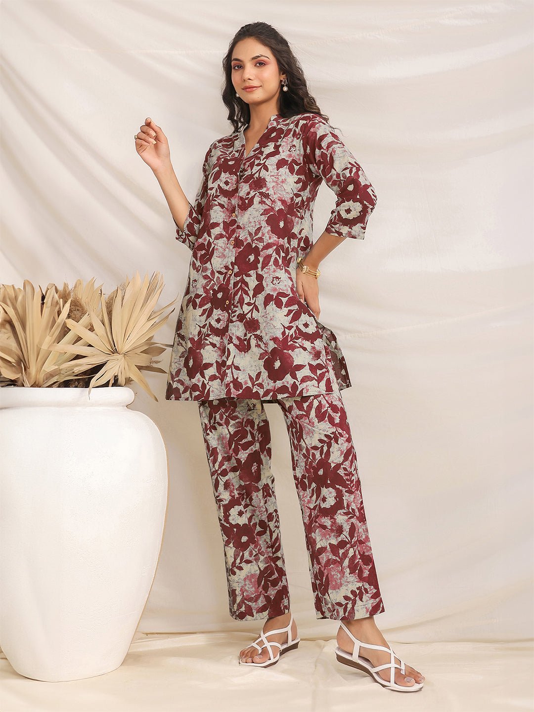 JAC24CD01645_1.jpg Maroon Pure Cotton Floral Printed Straight Cord Set - Image 1